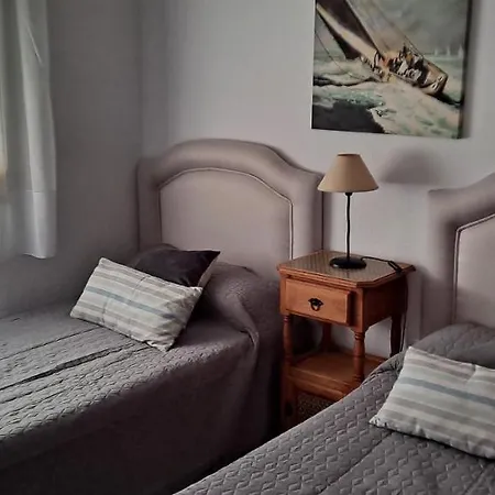 Unifamiliar 3 D.novo Sancti Petri